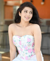 Jasmine +971586400197